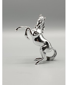 R1- Small horse in silver color marble dust