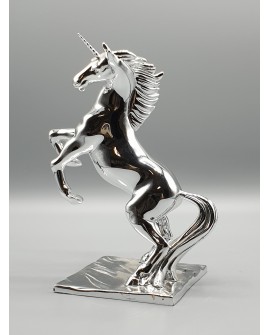 Unicorn in silver marble dust