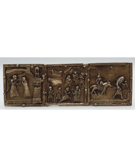 Large Christmas tryptych of the door of san zeno in brass plated alloy NT15